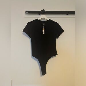 NEW SKIMS T-shirt Bodysuit